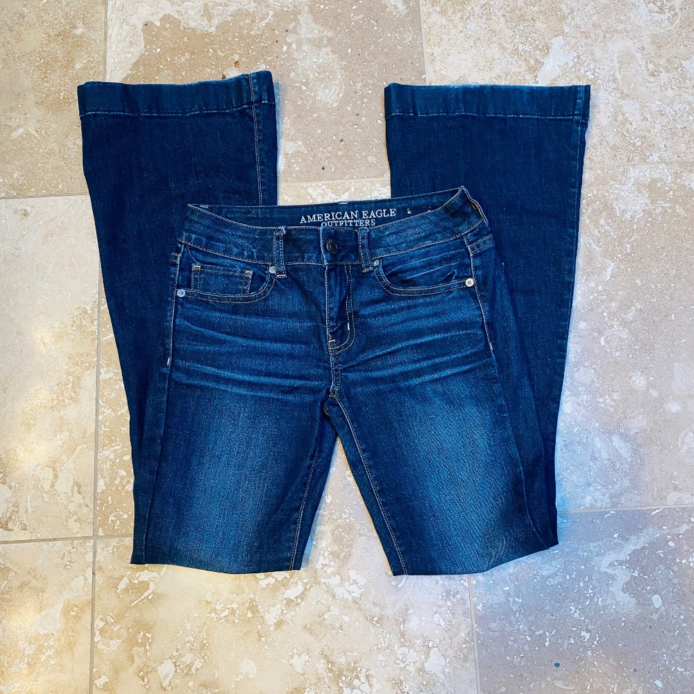 American Eagle Modern Flare Low Rise Jeans